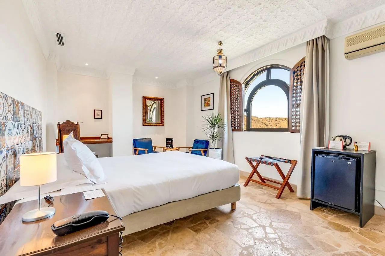 Hotel Castillo De Monda