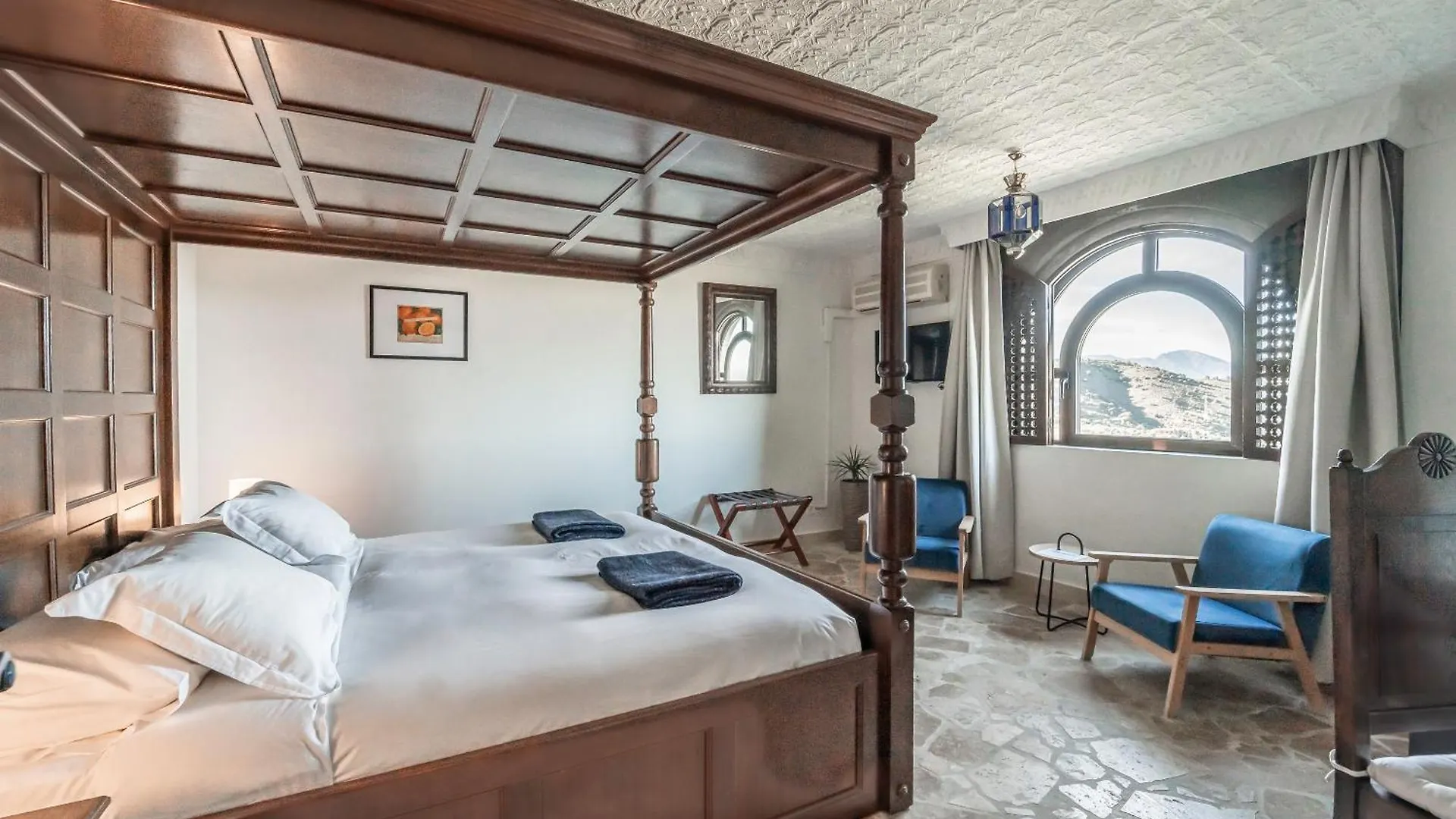 Hotel Castillo De Monda